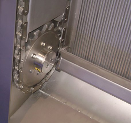 The Multirake fine bar screen with lower bearing.
