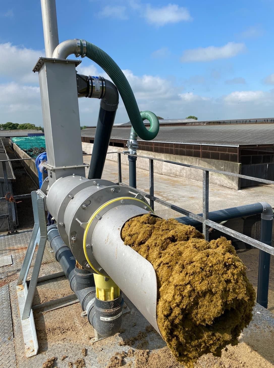 SEPCOM COW BEDDING MACHINE